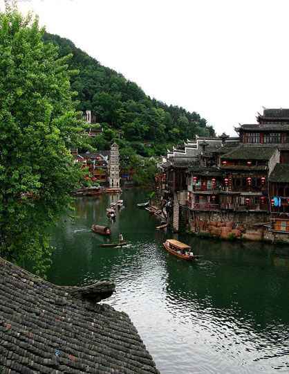 绿意环绕凤凰(资料图片)