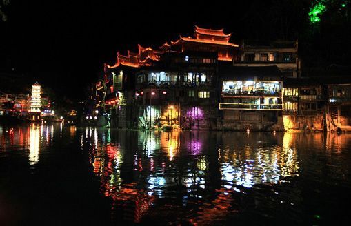 漫步湘西凤凰 感受那份恋恋不舍之情