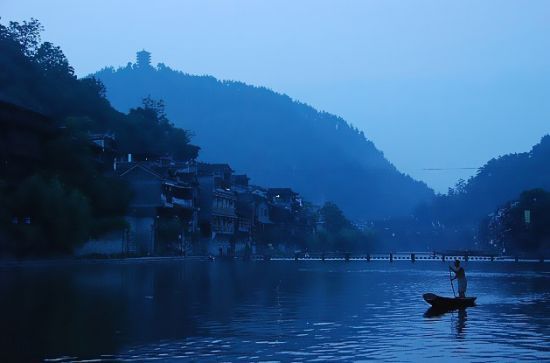 漫步湘西凤凰 感受那份恋恋不舍之情