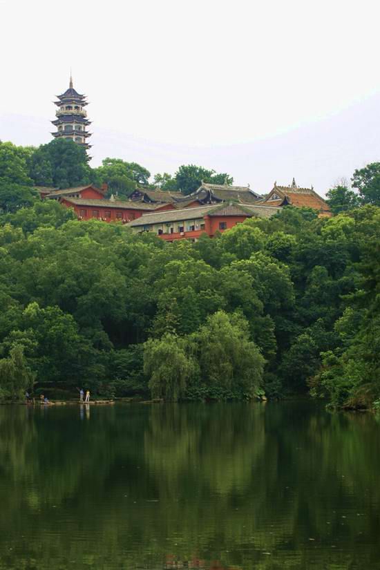 春游中国最神秘美丽的古刹