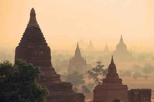 缅甸蒲甘：世上最美的日出和夕阳