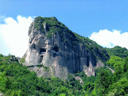 与美丽邂逅 云淡风轻雁荡山