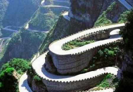 最危险的10大自驾线路 闯过去就是奇迹